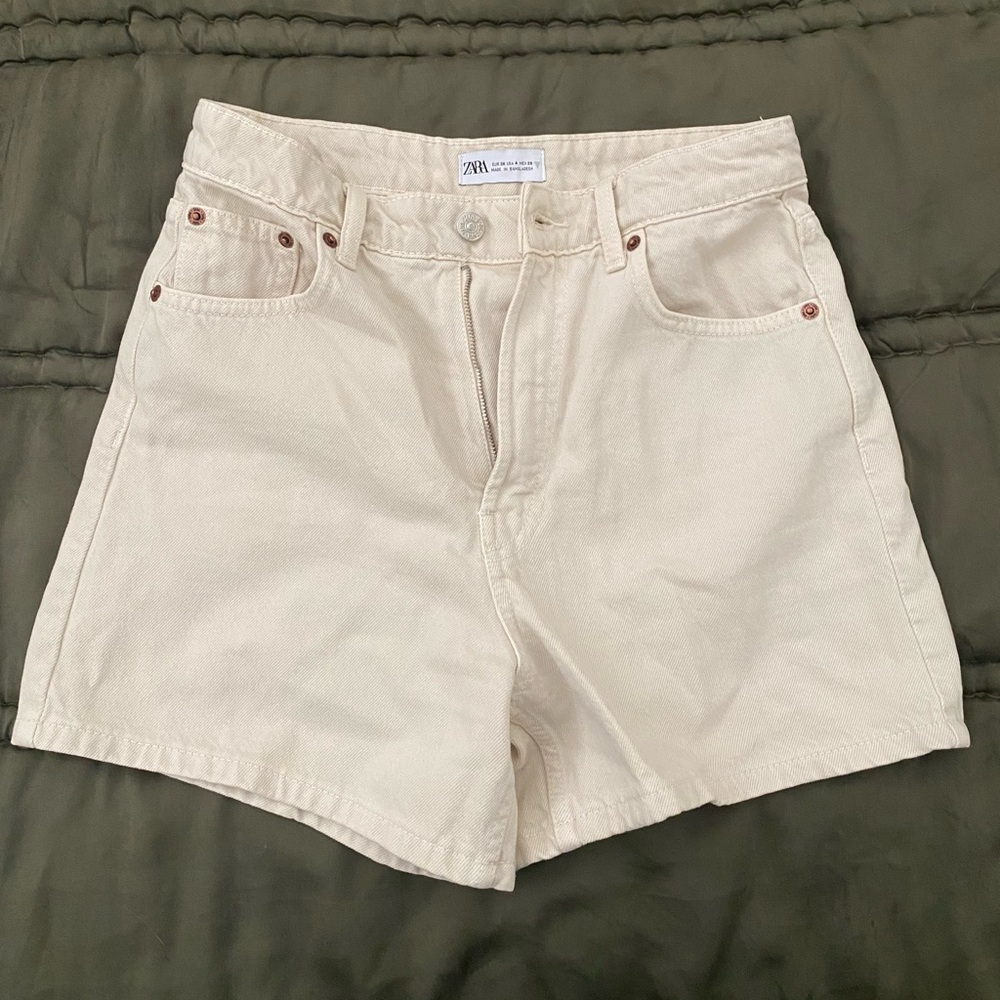 Zara high-rise shorts